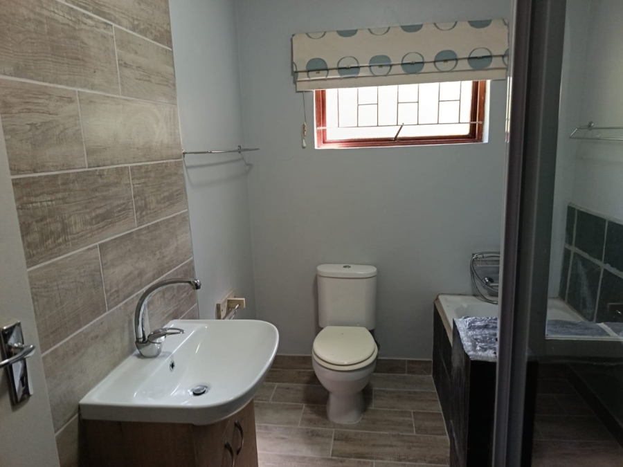 3 Bedroom Property for Sale in Brenton On Lake Western Cape